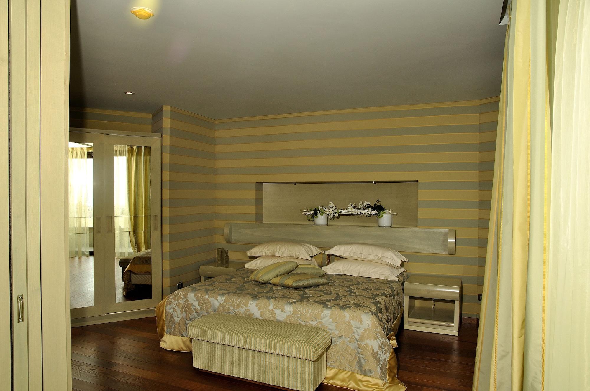 Il Boscareto Resort&Spa Serralunga d'Alba Esterno foto
