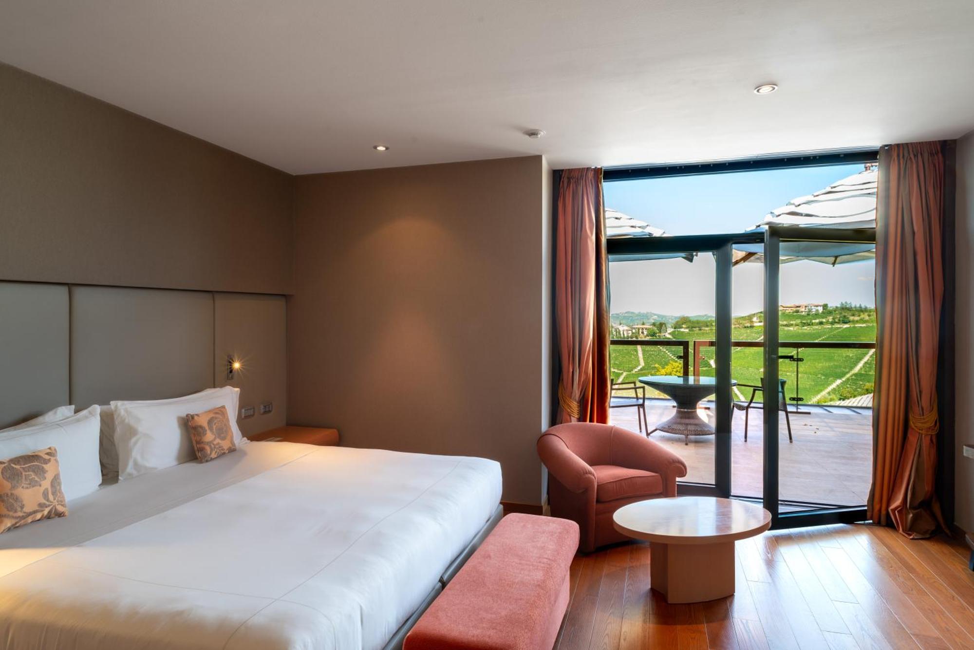 Il Boscareto Resort&Spa Serralunga d'Alba Esterno foto