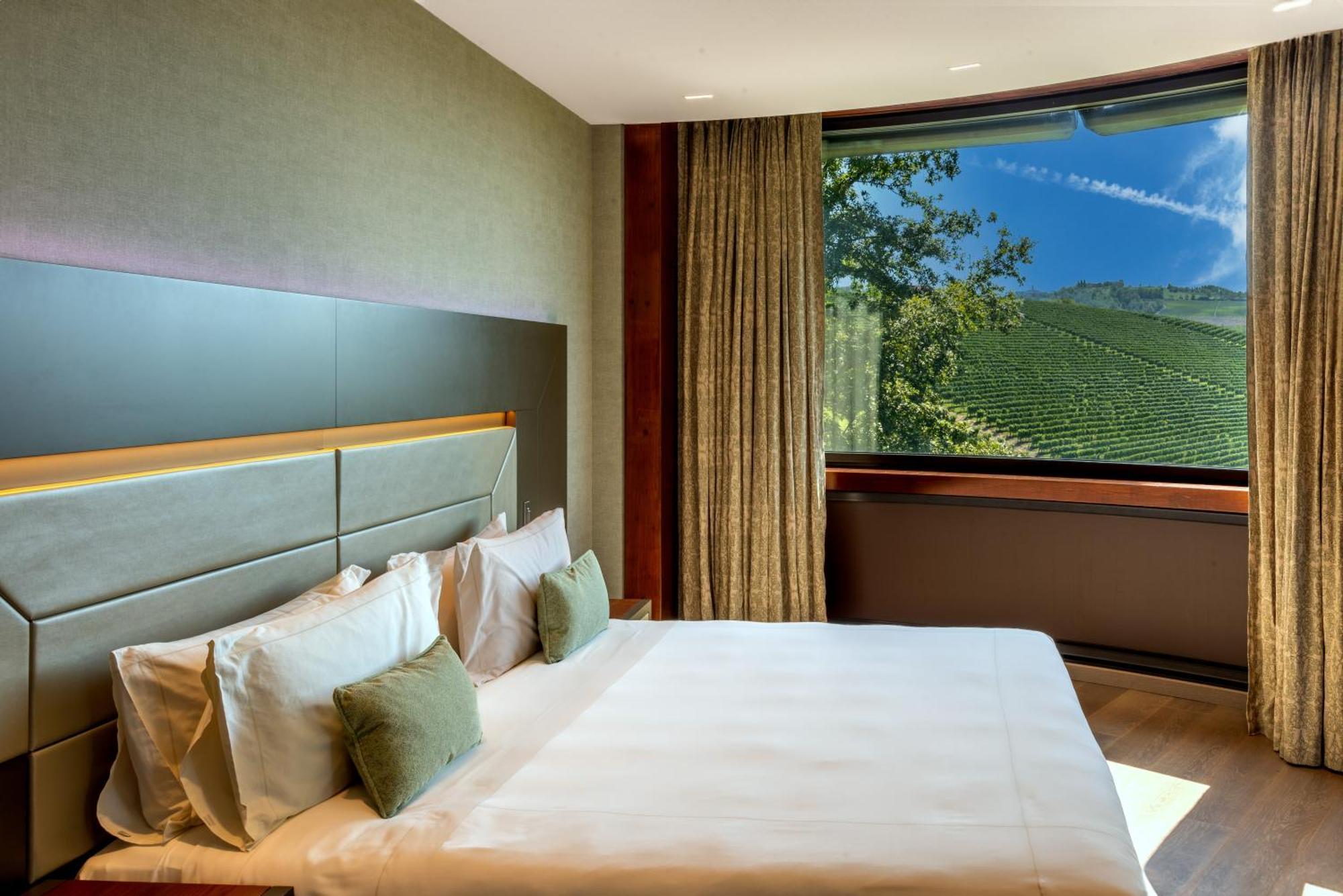 Il Boscareto Resort&Spa Serralunga d'Alba Esterno foto