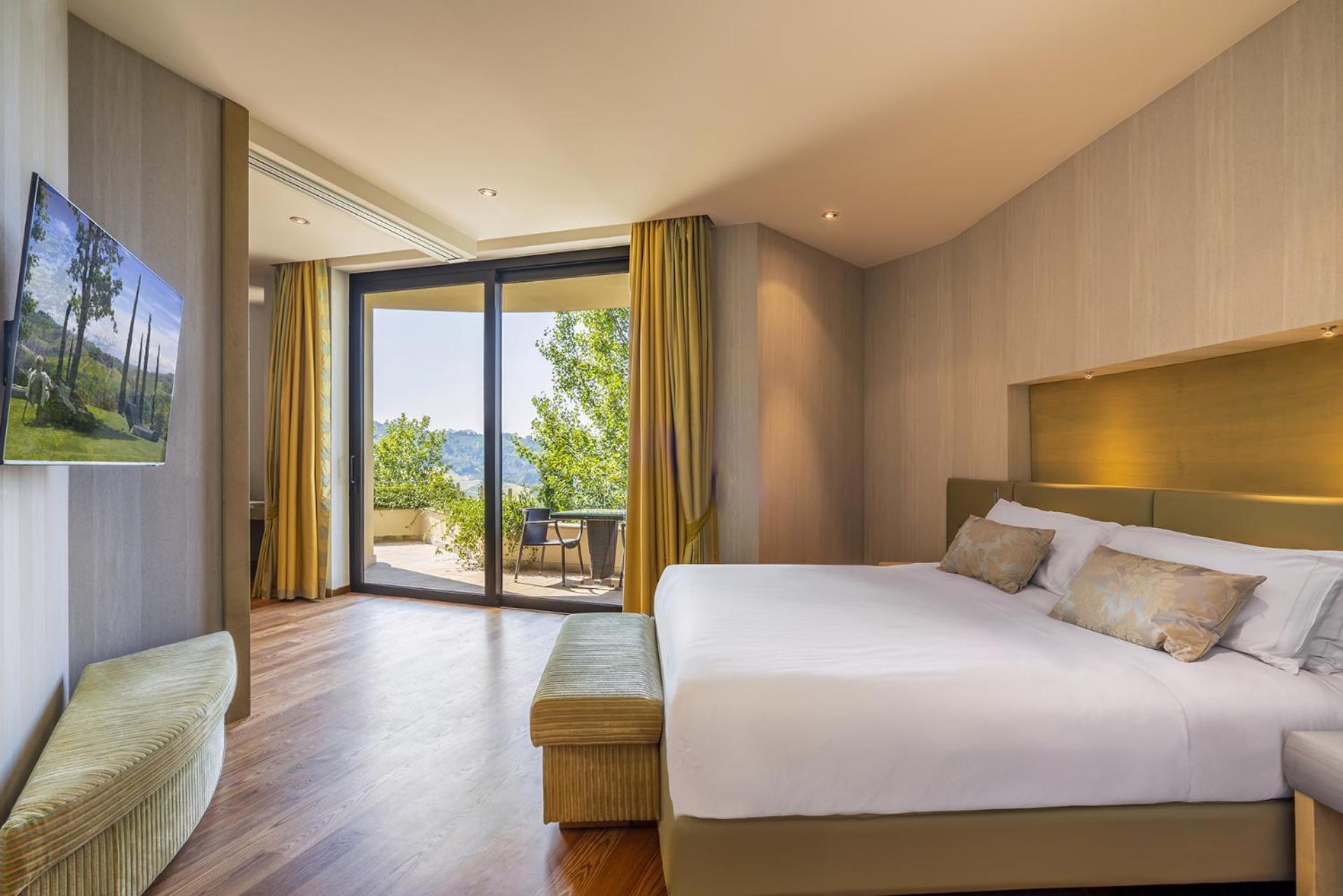 Il Boscareto Resort&Spa Serralunga d'Alba Esterno foto